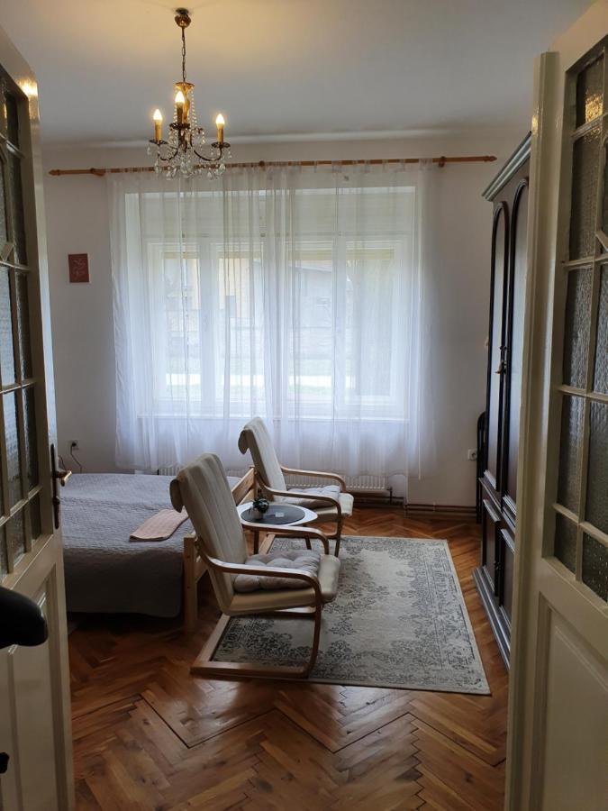 فندق Citadela سومبور المظهر الخارجي الصورة