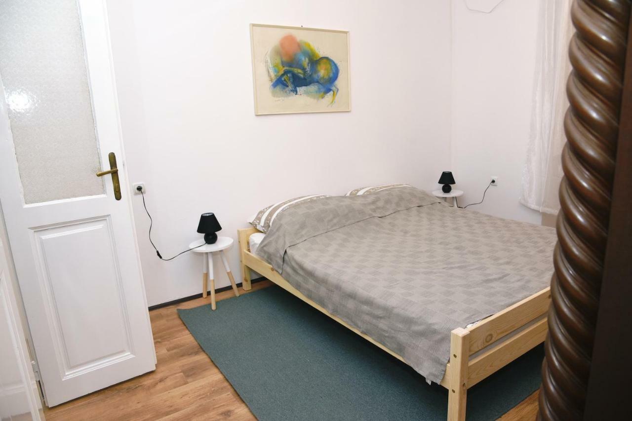 فندق Citadela سومبور المظهر الخارجي الصورة