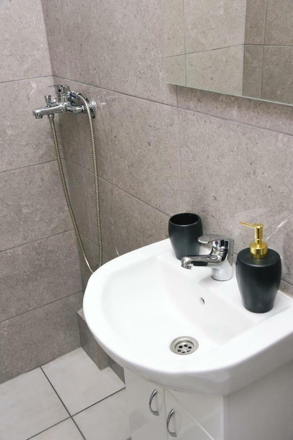 فندق Citadela سومبور المظهر الخارجي الصورة