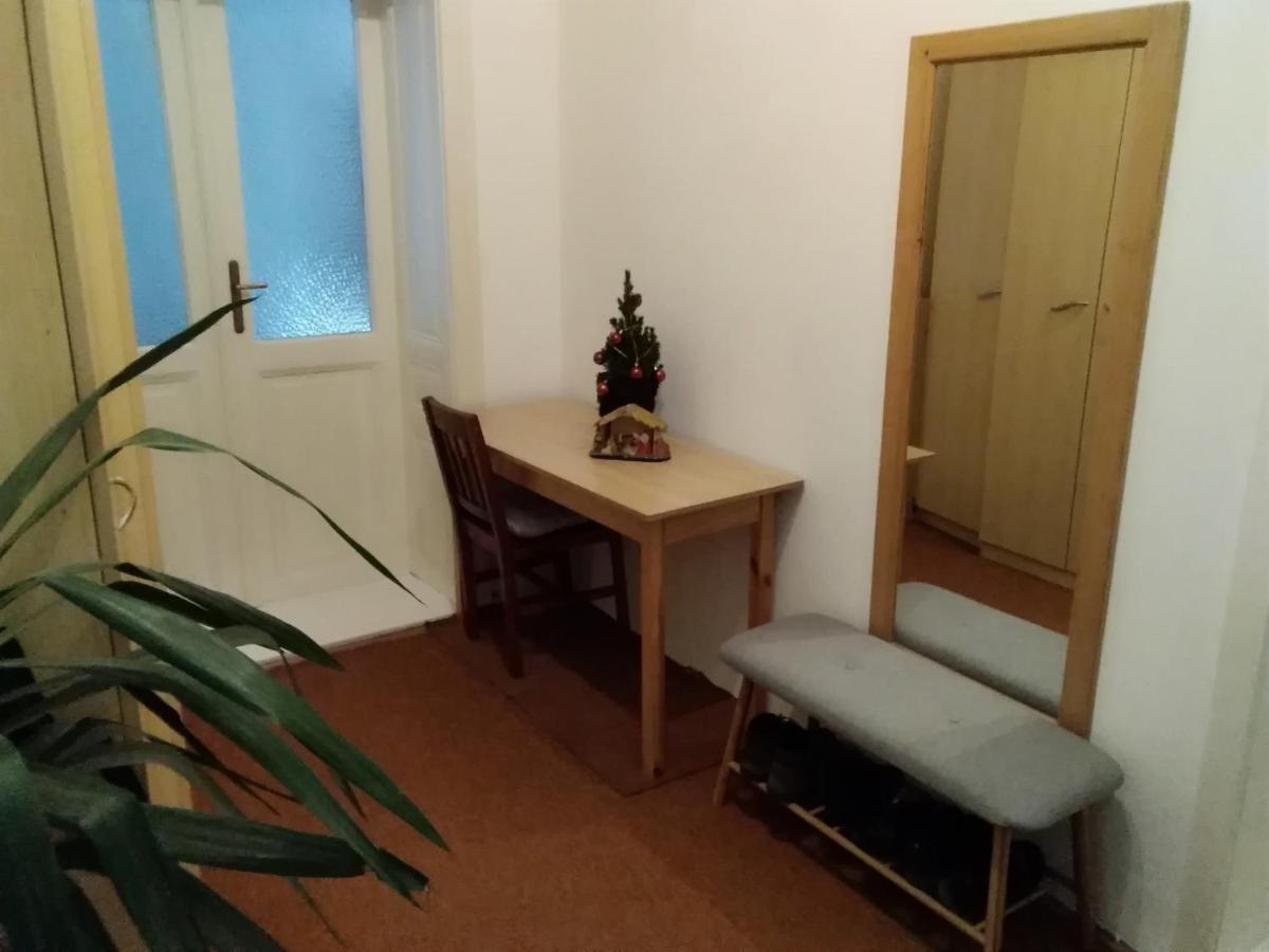 فندق Citadela سومبور المظهر الخارجي الصورة