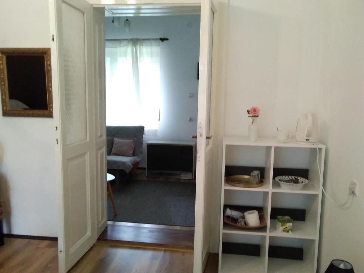 فندق Citadela سومبور المظهر الخارجي الصورة